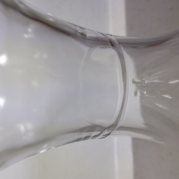 Wine Carafe by Bormioli Rocco Glass Co, imported from Italy 1 litre - Picture 5 of 7